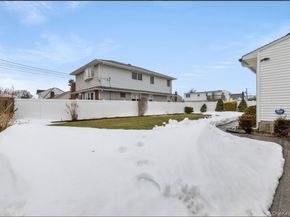 181 Sycamore Avenue, Bethpage NY 11714