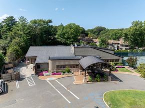 261 Vista Drive, Jericho NY 11753