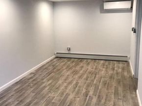 14849 58th Road, Flushing NY 11355