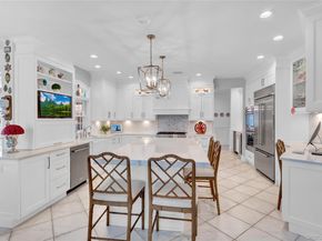 15 Pironi Court, Woodbury NY 11797