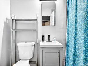 2 Wyndover Woods Lane 16, White Plains NY 10603