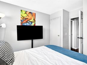 2 Wyndover Woods Lane 16, White Plains NY 10603