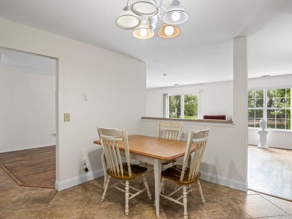 124 Erin Lane, East Setauket NY 11733