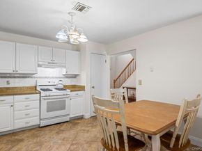 124 Erin Lane, East Setauket NY 11733