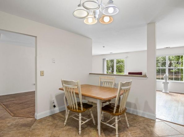 124 Erin Lane, East Setauket NY 11733