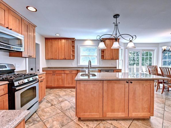 12 Russell Drive, Wading River NY 11972