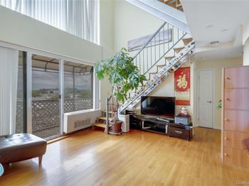 6422 Bay Parkway