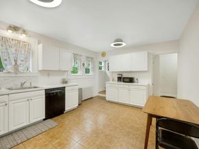 66 Columbia Avenue, Thornwood NY 10594