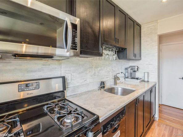 336 Richbell Road C4, Mamaroneck NY 10543