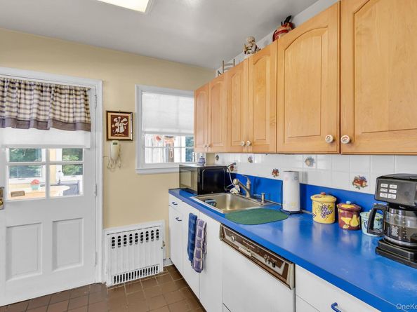 14 Coralyn Avenue, White Plains NY 10605