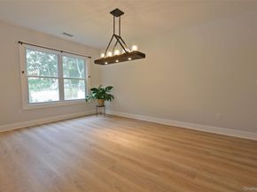 39 Hill Street E, Wading River NY 11792