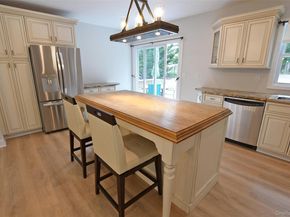39 Hill Street E, Wading River NY 11792