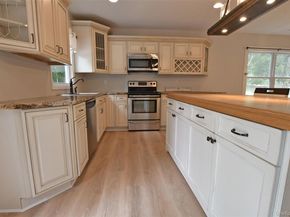 39 Hill Street E, Wading River NY 11792