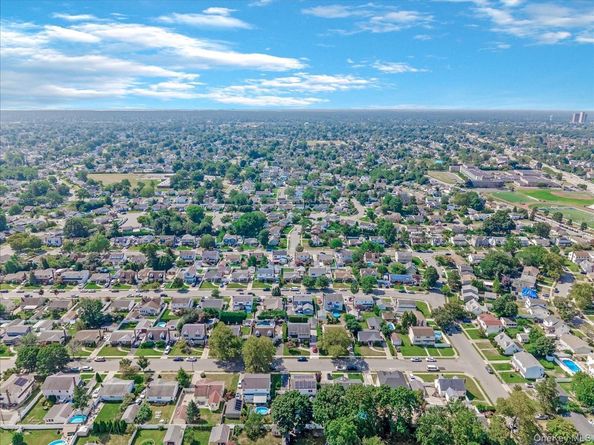 7 Cornell Avenue, Hicksville NY 11801