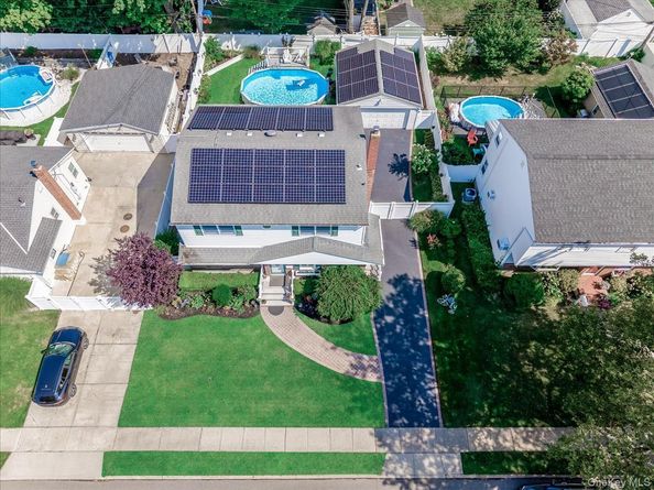 7 Cornell Avenue, Hicksville NY 11801