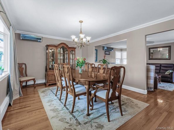 7 Cornell Avenue, Hicksville NY 11801