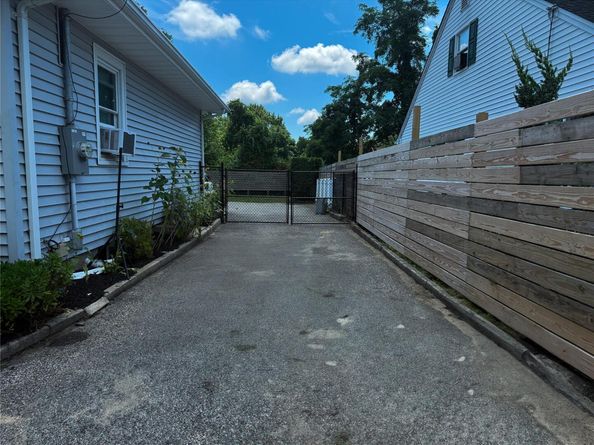 21 Duryea Street, Riverhead NY 11901