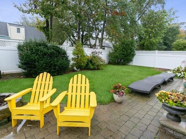 11 Avon Road, Hewlett NY 11557