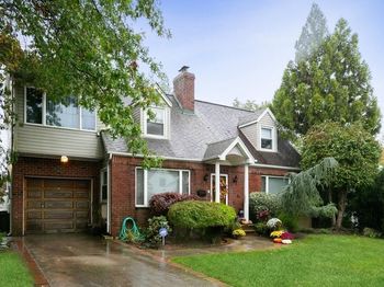 11 Avon Road