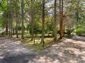 3 Leslie Court, Remsenburg NY 11972