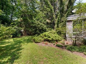3 Leslie Court, Remsenburg NY 11972