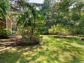 3 Leslie Court, Remsenburg NY 11972