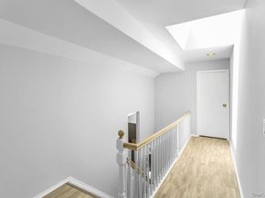 83 The Dell, Albertson NY 11507