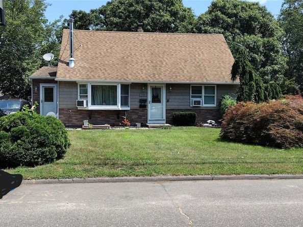 158 Stanley Drive, Centereach NY 11720