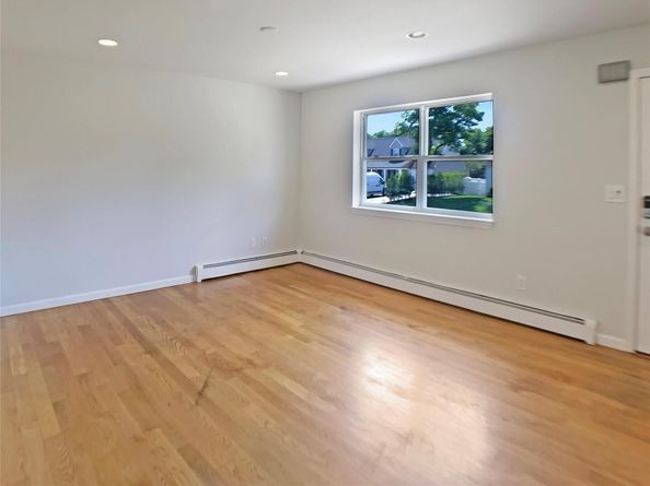 79 Meadow Court, Brookhaven NY 11949