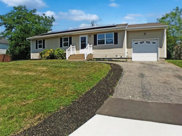 79 Meadow Court, Brookhaven NY 11949