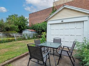 217-27 99 Avenue, Queens Village NY 11429