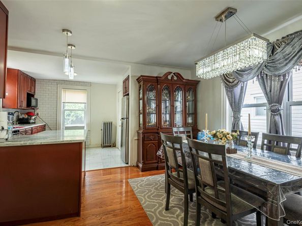 217-27 99 Avenue, Queens Village NY 11429