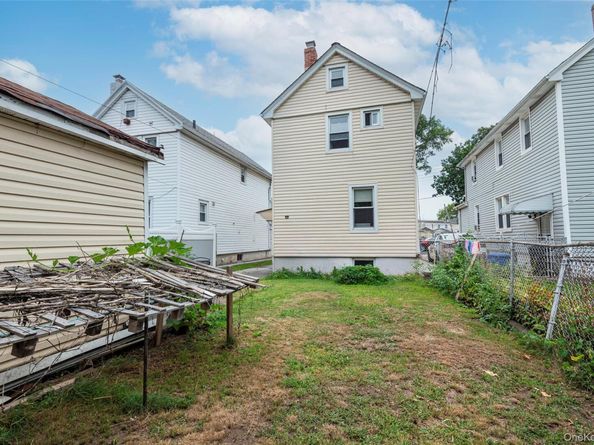 217-27 99 Avenue, Queens Village NY 11429