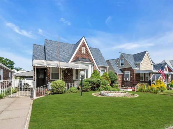 13144 Francis Lewis Boulevard, Laurelton NY 11413