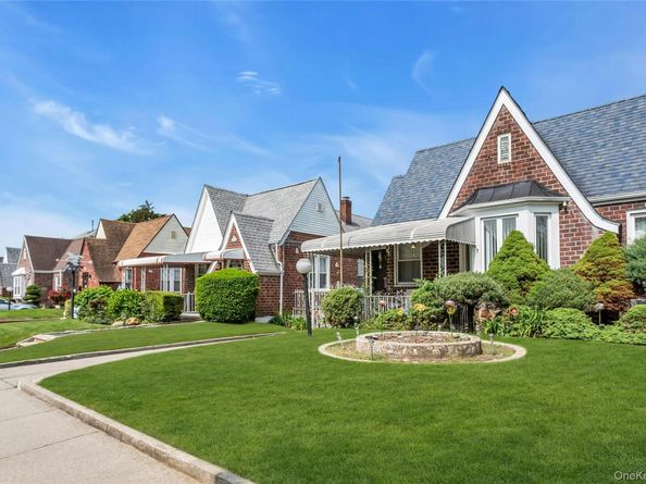 13144 Francis Lewis Boulevard, Laurelton NY 11413