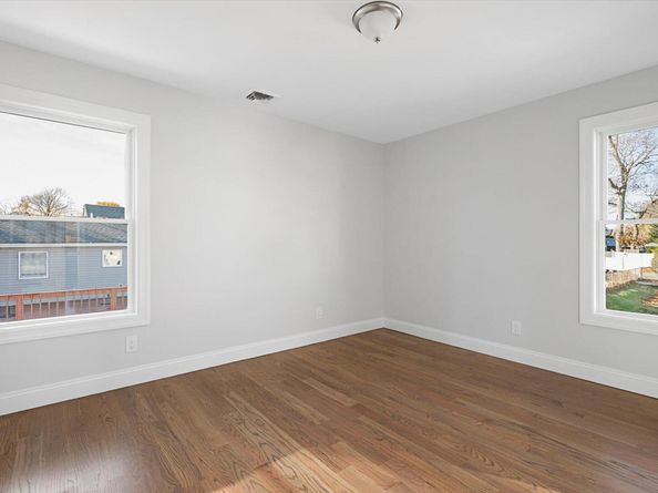 207 Sheffield Avenue, West Babylon NY 11704