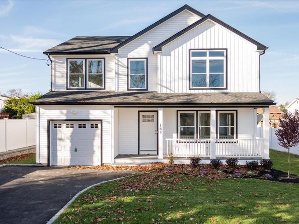 207 Sheffield Avenue, West Babylon NY 11704