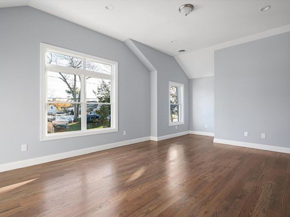 207 Sheffield Avenue, West Babylon NY 11704