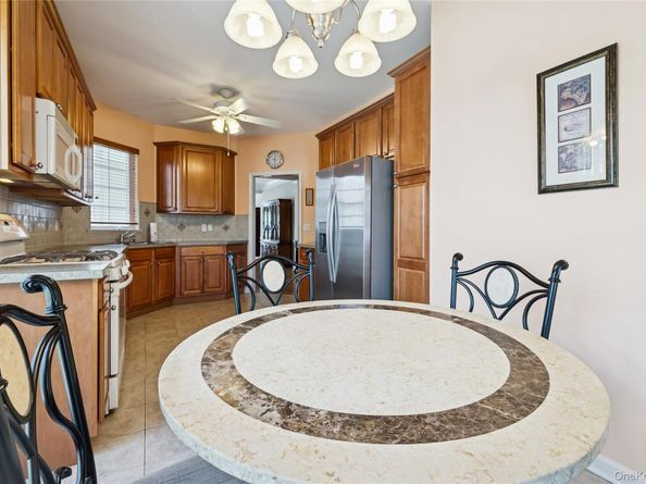 109 Louden Loop, Mount Sinai NY 11766