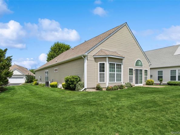 109 Louden Loop, Mount Sinai NY 11766