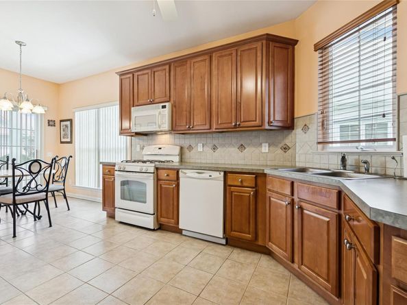 109 Louden Loop, Mount Sinai NY 11766