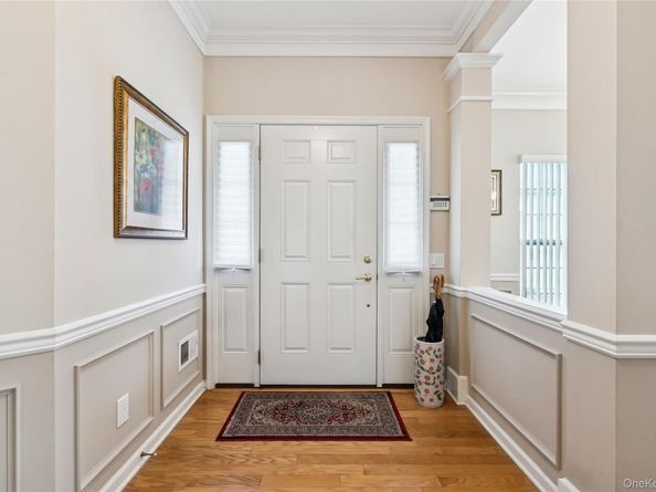 109 Louden Loop, Mount Sinai NY 11766