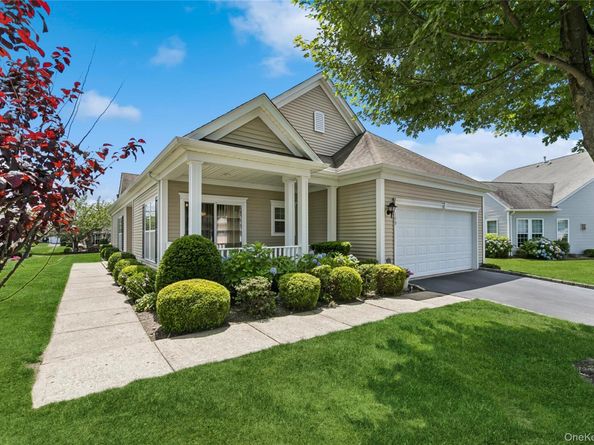 109 Louden Loop, Mount Sinai NY 11766