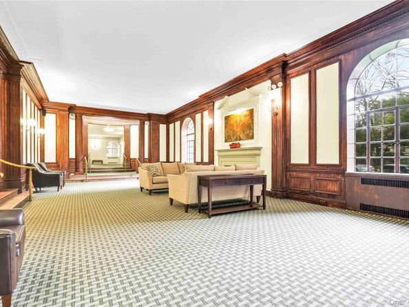 84-51 Beverly Road 5P, Kew Gardens NY 11415