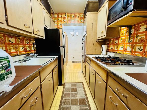43-10 Kissena Boulevard 15N, Flushing NY 11355