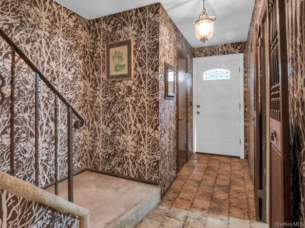118 Texas Avenue 118, Bronxville NY 10708