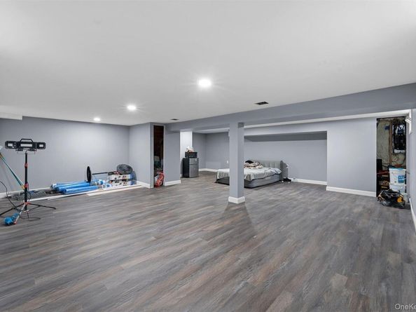 82 Woodview Lane, Centereach NY 11720