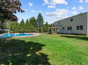 82 Woodview Lane, Centereach NY 11720
