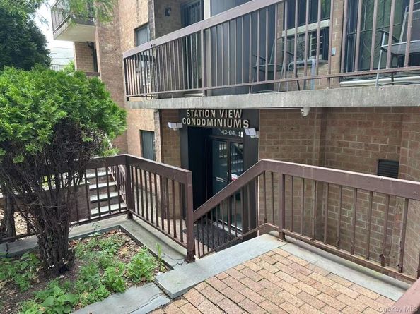 4304 158th Street L4, Flushing NY 11358