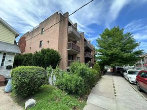 4304 158th Street L4, Flushing NY 11358